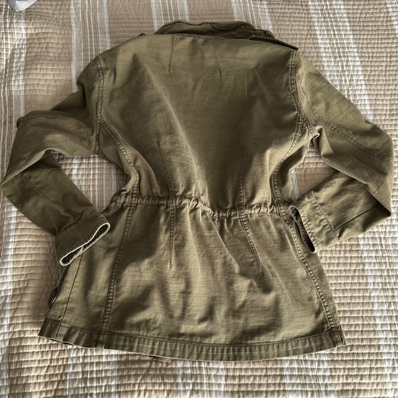 Army green military style jacket - Picture 4 of 17